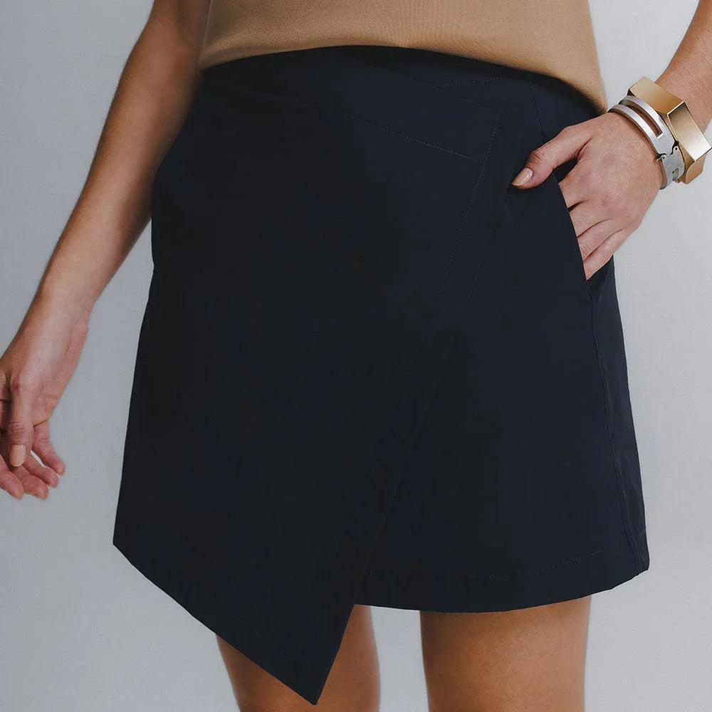 Saia Mini Alfaiataria Tech Kyoto FutureForm®