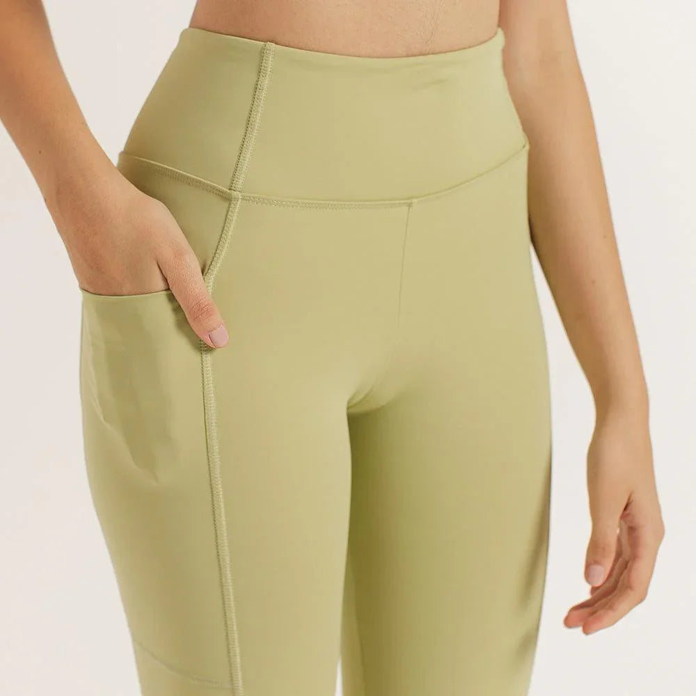 Calça Easy Legging - Últimas peças
