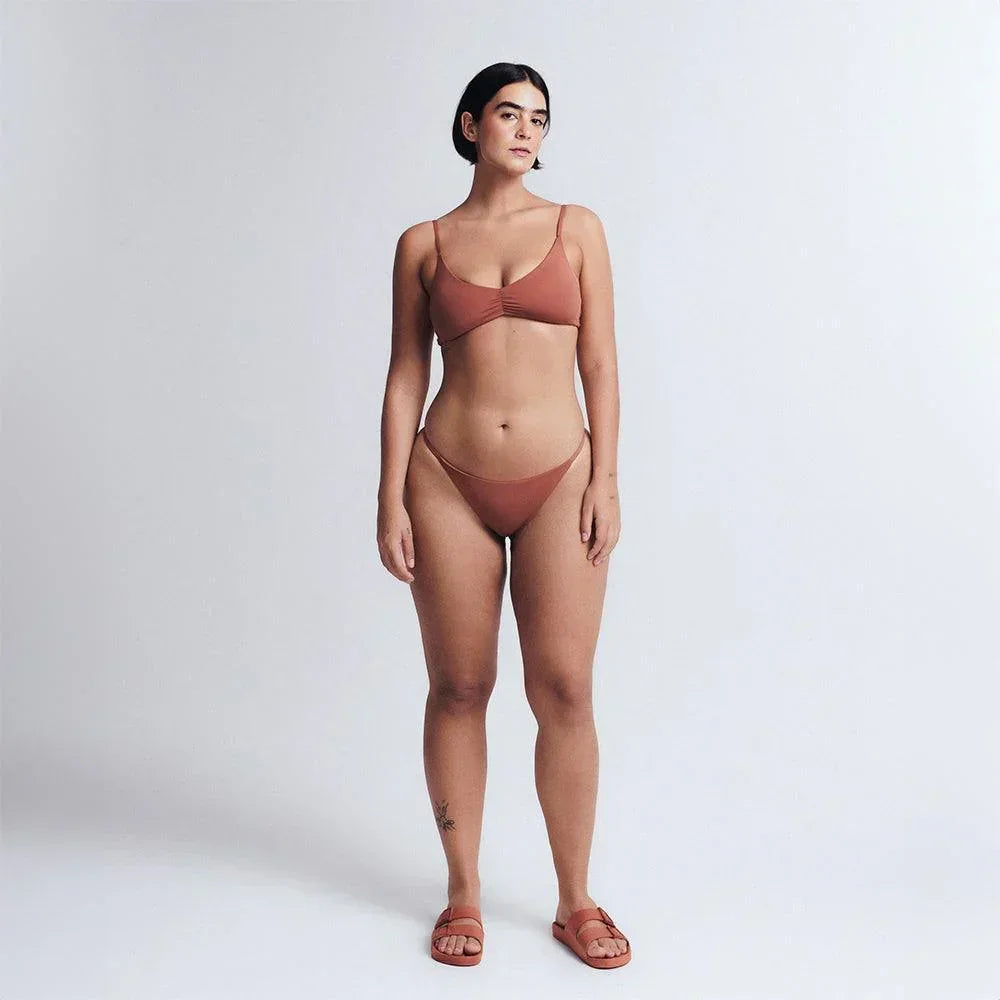 Calcinha de Biquíni Timeless String