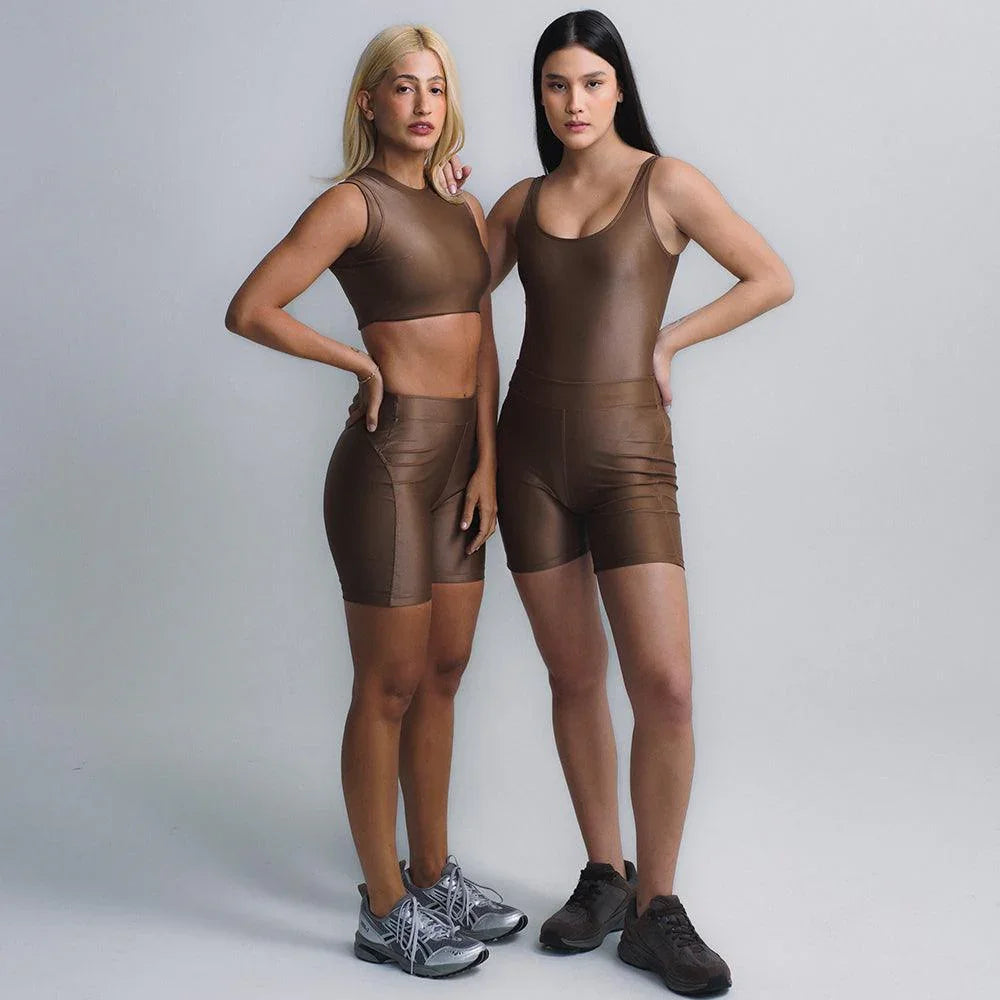 Top Cropped Pôr do Sol