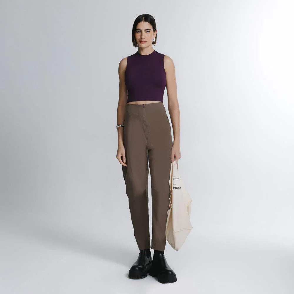 Cropped Regata Structure