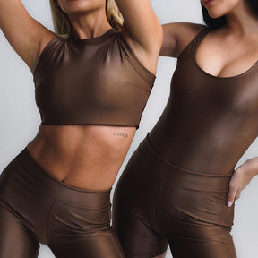 Top Cropped Pôr do Sol